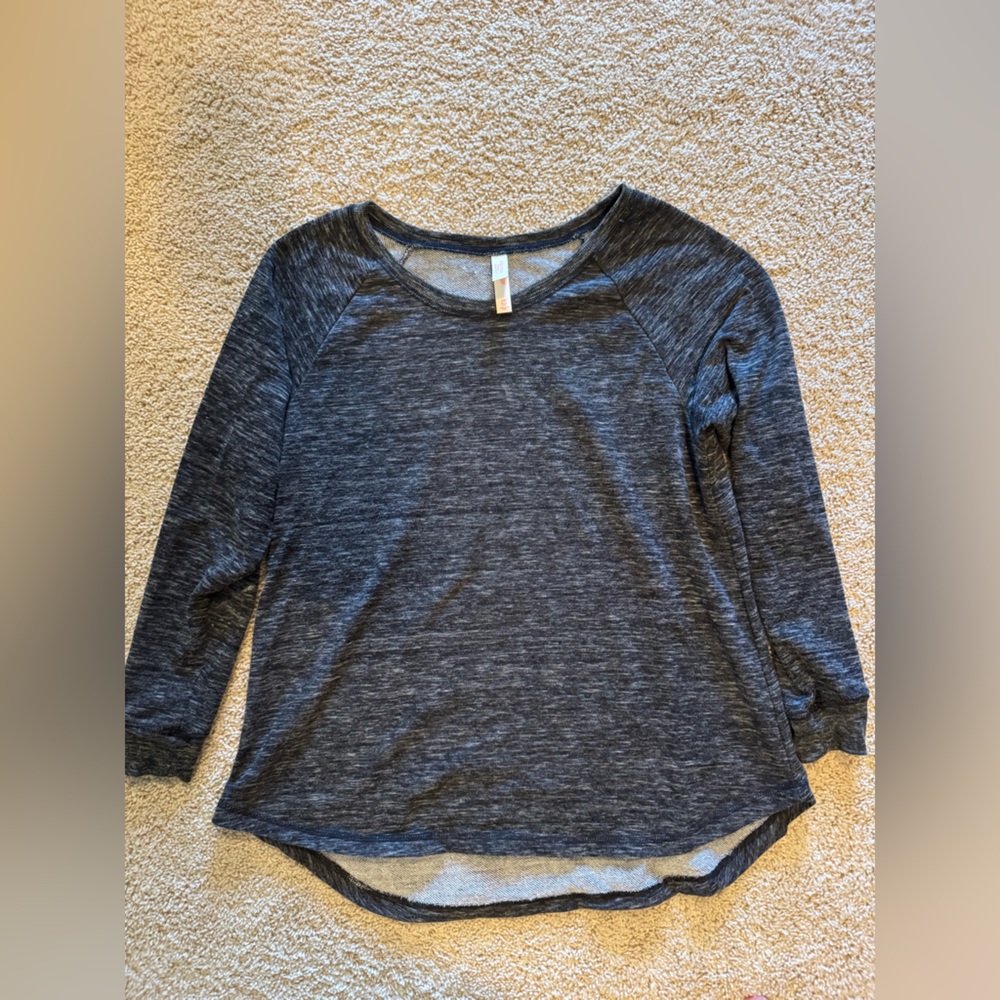 Xhilaration Charcoal Long Sleeve Top